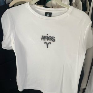 Realization par aries baby tee